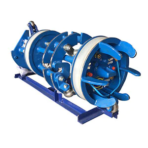 DSS Pipe Clamp With Purging Arrangement Hydraulic