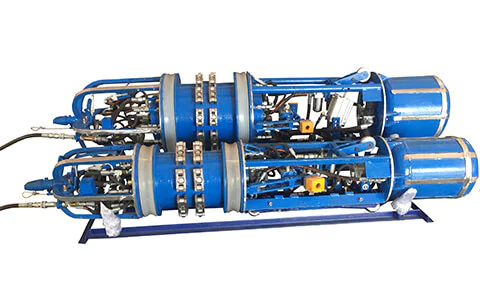 Pneumatic Clamp With Purging Arrangement Self